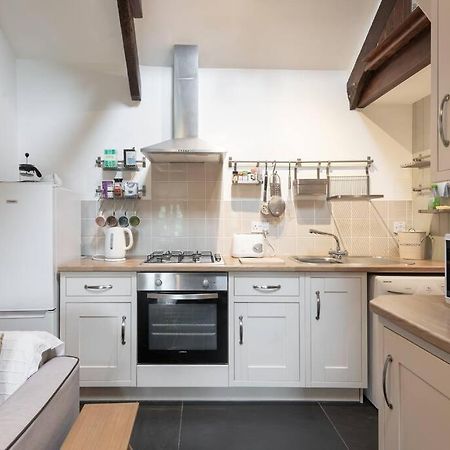 Traditional Stone Cottage With Sea Views In Snowdonia National Park Brynkir Exteriér fotografie
